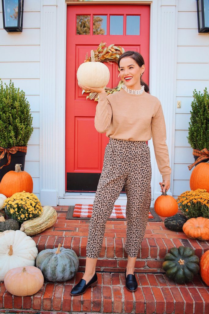 How to Tastefully Decorate for Fall