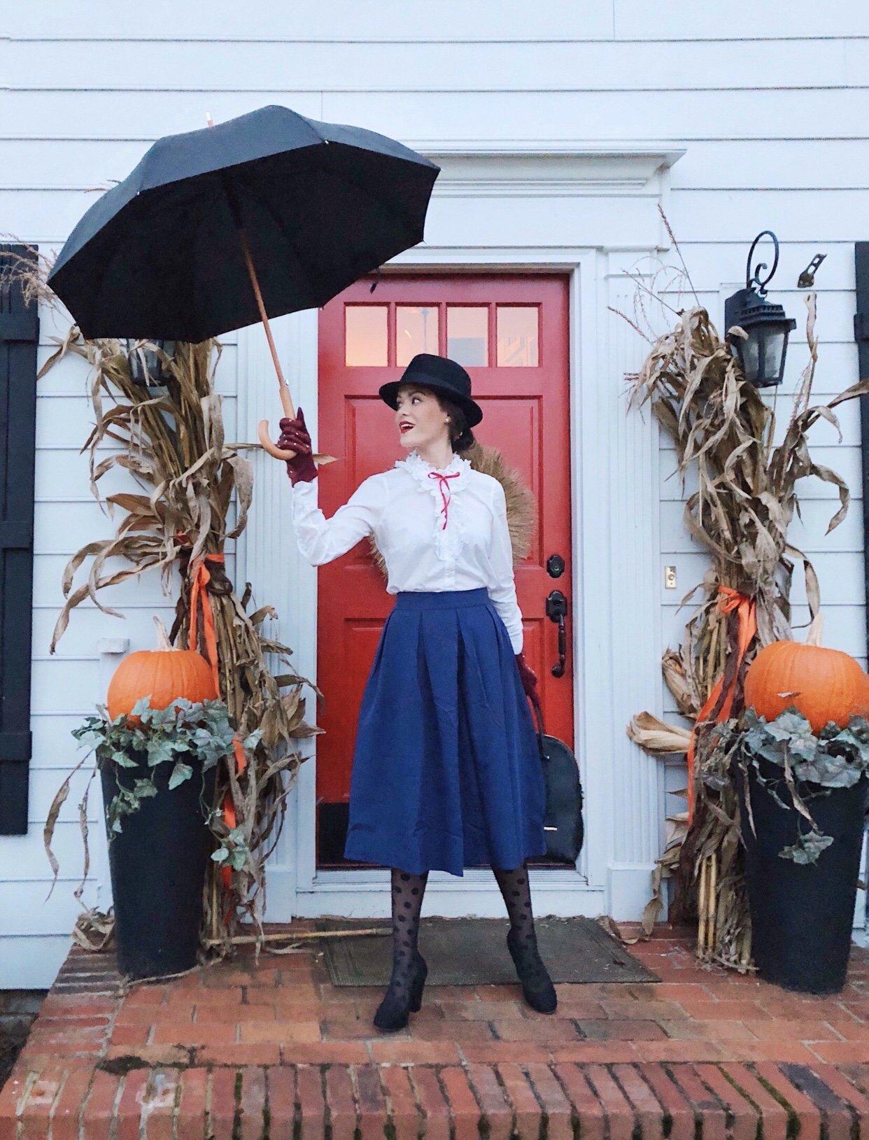 A Style Blogger S Guide To Diy Costumes Ideas Musings By Madison - Mary Pop...
